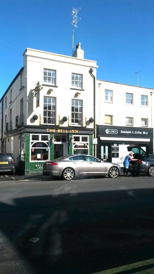 The Bell Inn Cheltenham Exterior foto